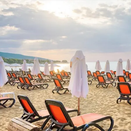 Anita C 19 Sunny * Sunny Beach