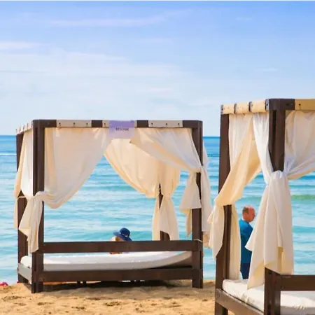 Anita C 19 Sunny Lejlighed *