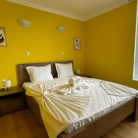 Anita C 19 Sunny Апартамент