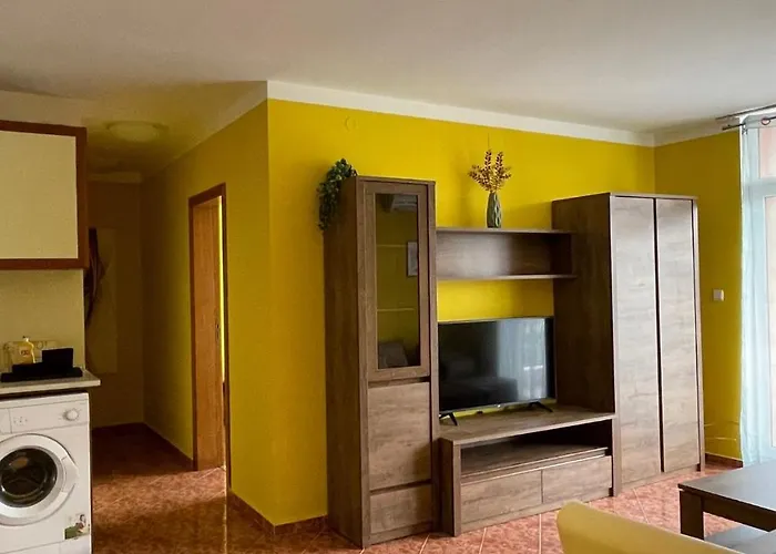 Апартаменти Anita C 19 Sunny *